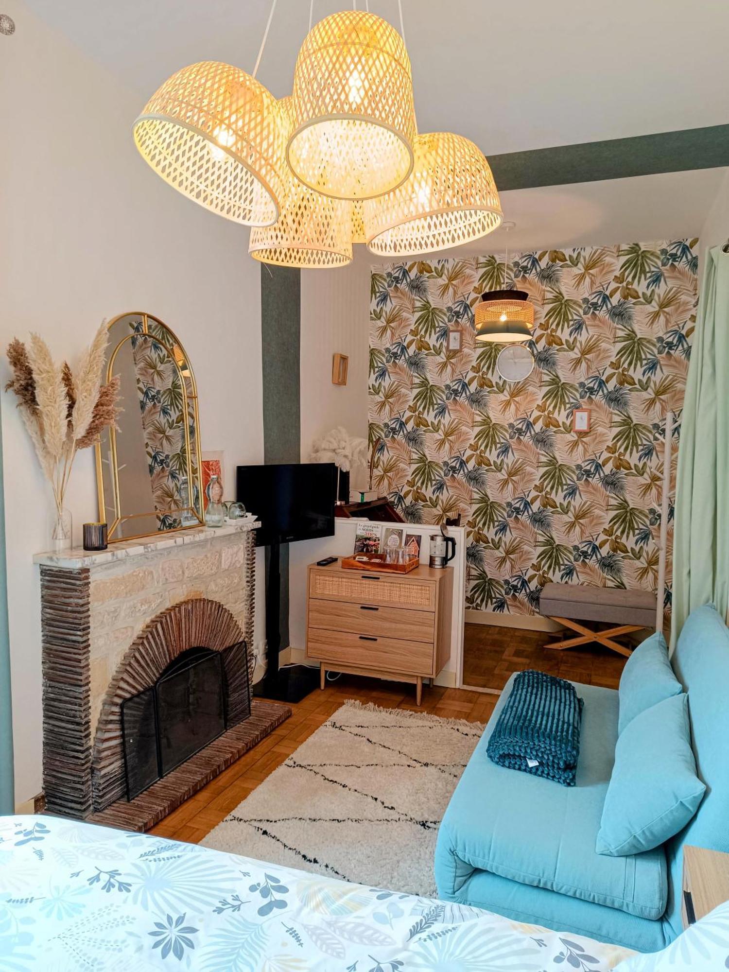 Thiviers La Fontaine Du Mas Bed & Breakfast エクステリア 写真
